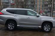 Mitsubishi Pajero Sport Instyle