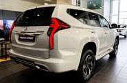 Mitsubishi Pajero Sport Ultimate
