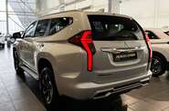 Mitsubishi Pajero Sport Ultimate
