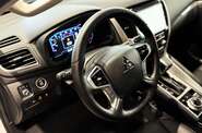 Mitsubishi Pajero Sport Ultimate