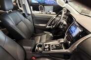 Mitsubishi Pajero Sport Ultimate