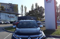 Mitsubishi Pajero Sport Intense