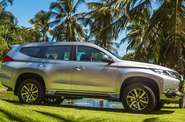 Mitsubishi Pajero Sport Intense