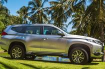 Mitsubishi Pajero Sport Intense