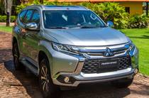 Mitsubishi Pajero Sport Intense