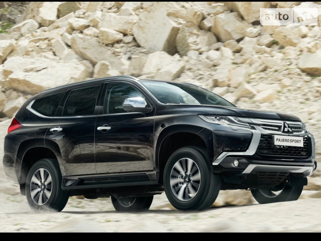 Mitsubishi Pajero Sport Intense