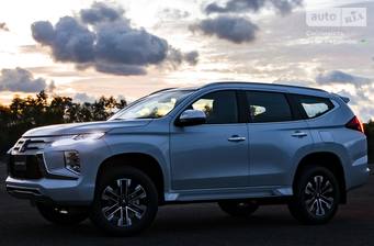 Mitsubishi Pajero Sport 2022 Instyle
