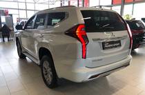 Mitsubishi Pajero Sport Intense