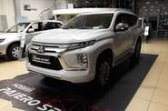 Mitsubishi Pajero Sport Instyle