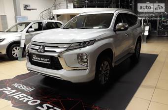 Mitsubishi Pajero Sport 2024 Instyle