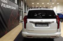 Mitsubishi Pajero Sport Instyle