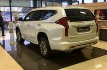 Mitsubishi Pajero Sport Intense