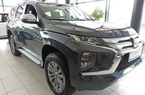 Mitsubishi Pajero Sport Instyle