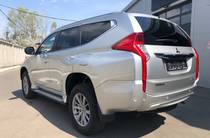 Mitsubishi Pajero Sport Intense