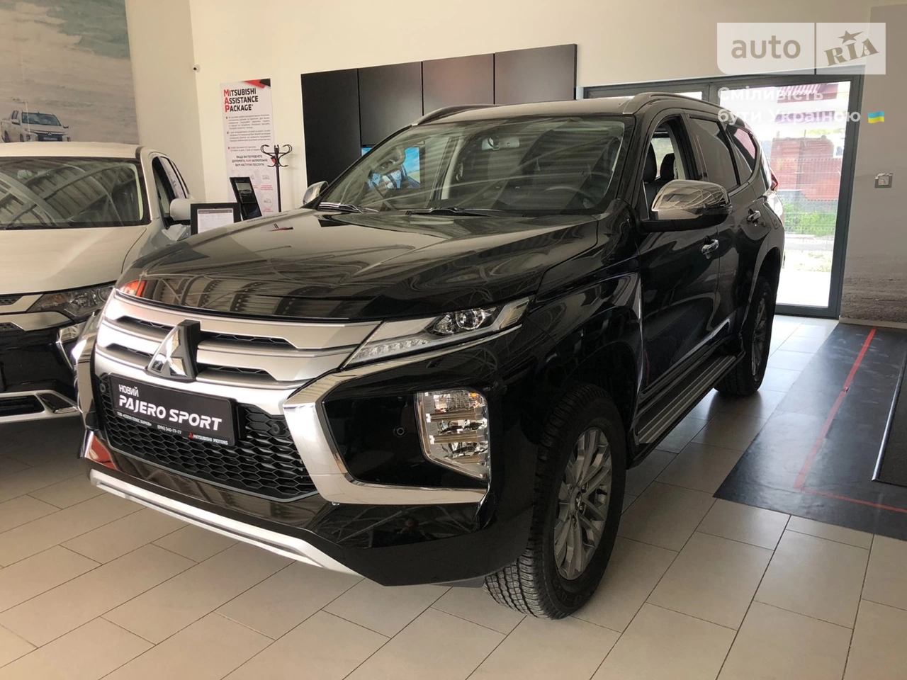 Mitsubishi Pajero Sport Intense