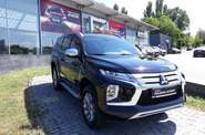 Mitsubishi Pajero Sport Intense