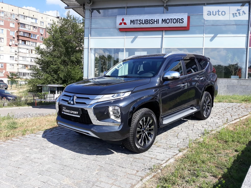 Mitsubishi Pajero Sport Ultimate