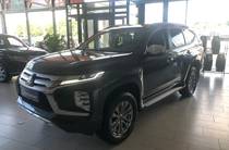 Mitsubishi Pajero Sport Intense