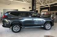 Mitsubishi Pajero Sport Intense