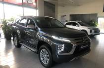 Mitsubishi Pajero Sport Intense