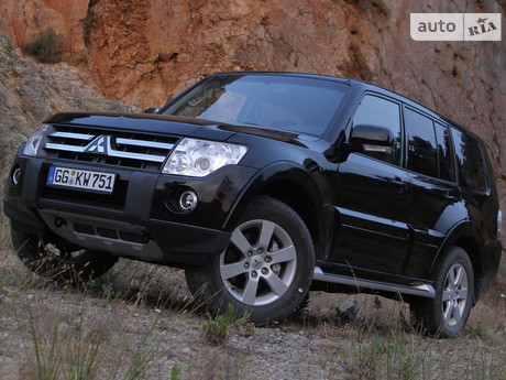 Mitsubishi Pajero Wagon