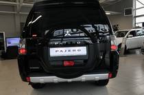 Mitsubishi Pajero Wagon Intense