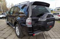 Mitsubishi Pajero Wagon Intense