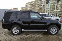 Mitsubishi Pajero Wagon Intense