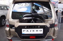 Mitsubishi Pajero Intense