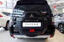 Mitsubishi Pajero Intense