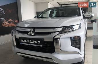 Mitsubishi L 200 New 2.4 DI-D MT (154 л.с.) 4WD 2019 Mitsubishi L 200 New 2.4 DI-D MT (154 л.с.) 4WD 2019