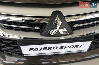 Mitsubishi Pajero Sport 2.4TD АТ (181 л.с.) 2018 Mitsubishi Pajero Sport 2.4TD АТ (181 л.с.) 2018