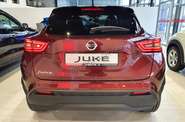 Nissan Juke N-Connecta Parking