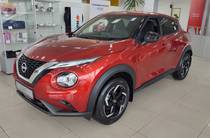 Nissan Juke N-Connecta Parking