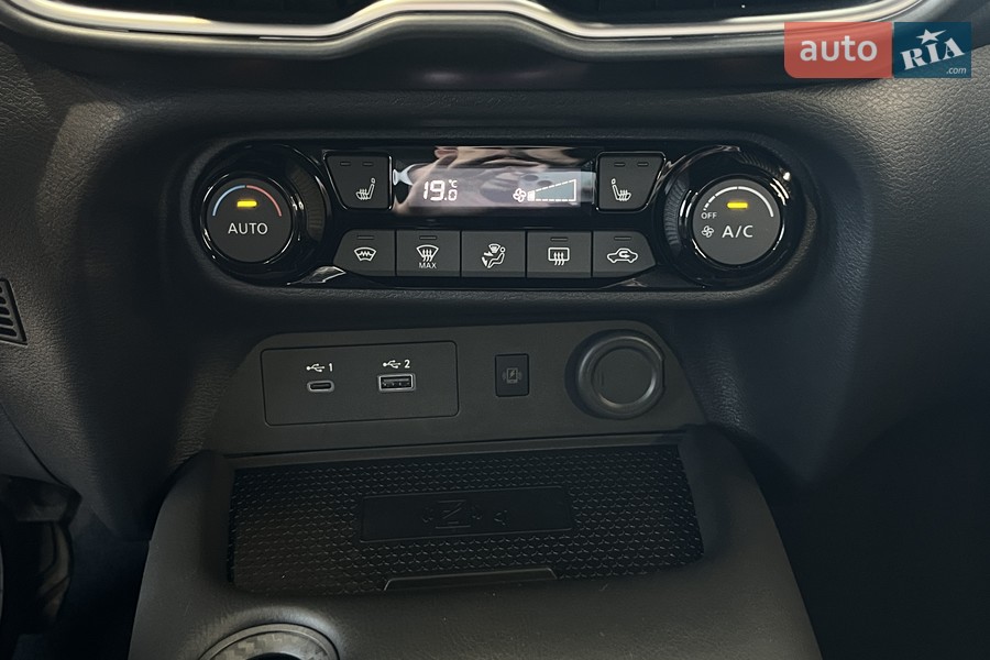 Nissan Juke - фото 16