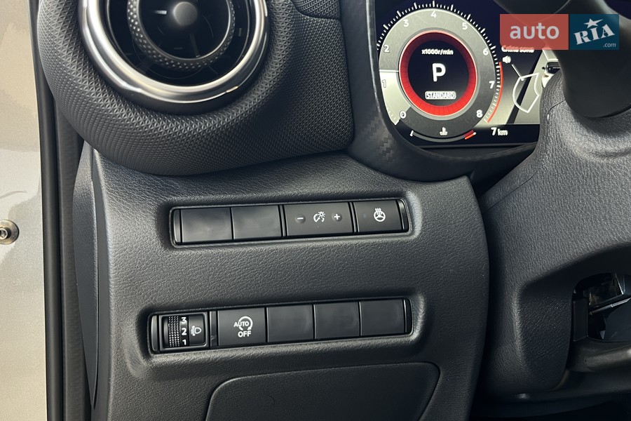 Nissan Juke - фото 19