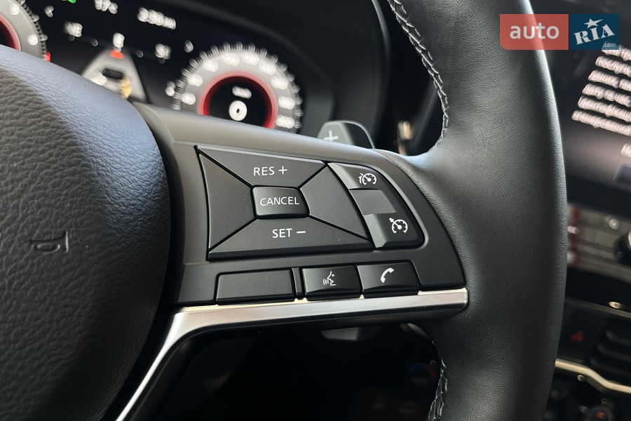 Nissan Juke - фото 18