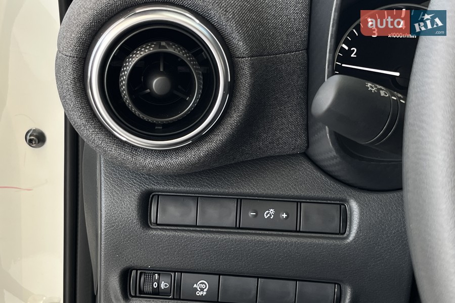 Nissan Juke - фото 26