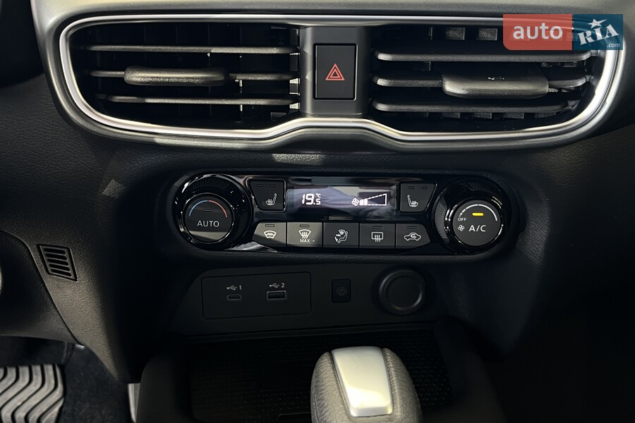 Nissan Juke - фото 14