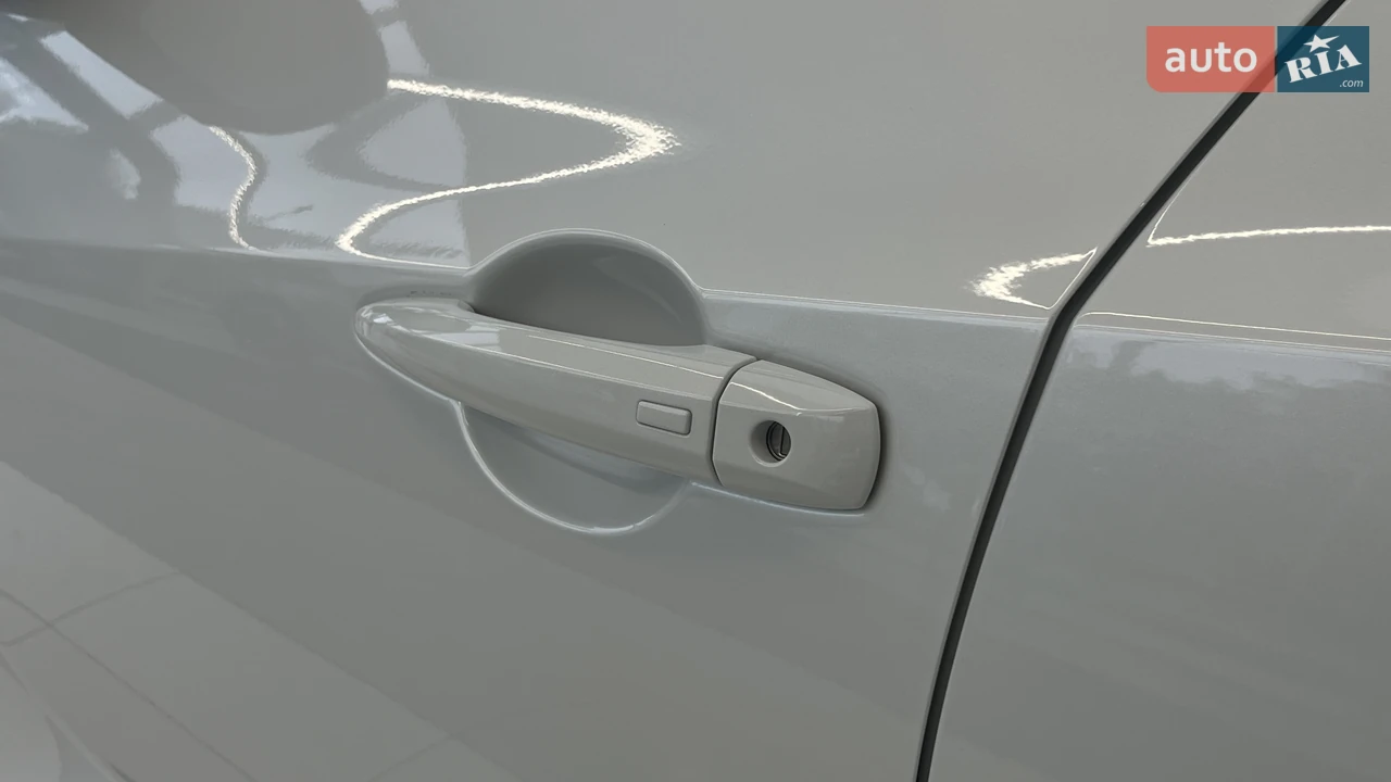 Nissan-8