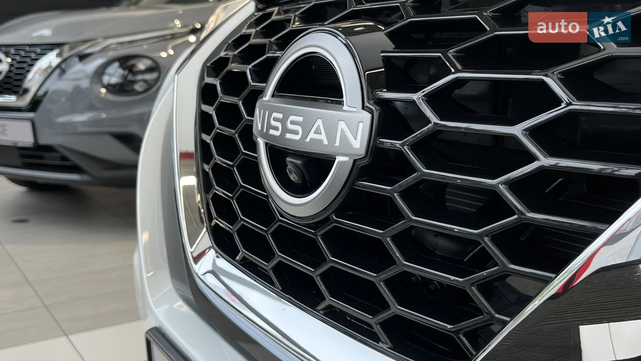 Nissan-9