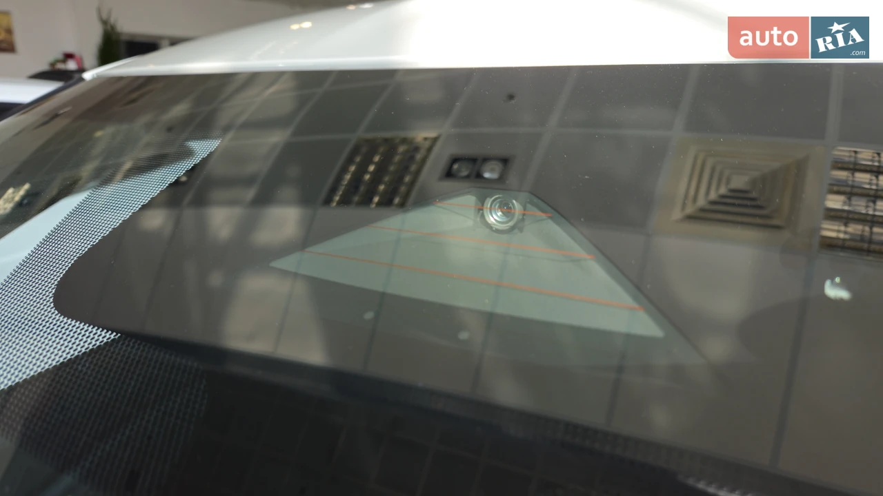 Nissan-17