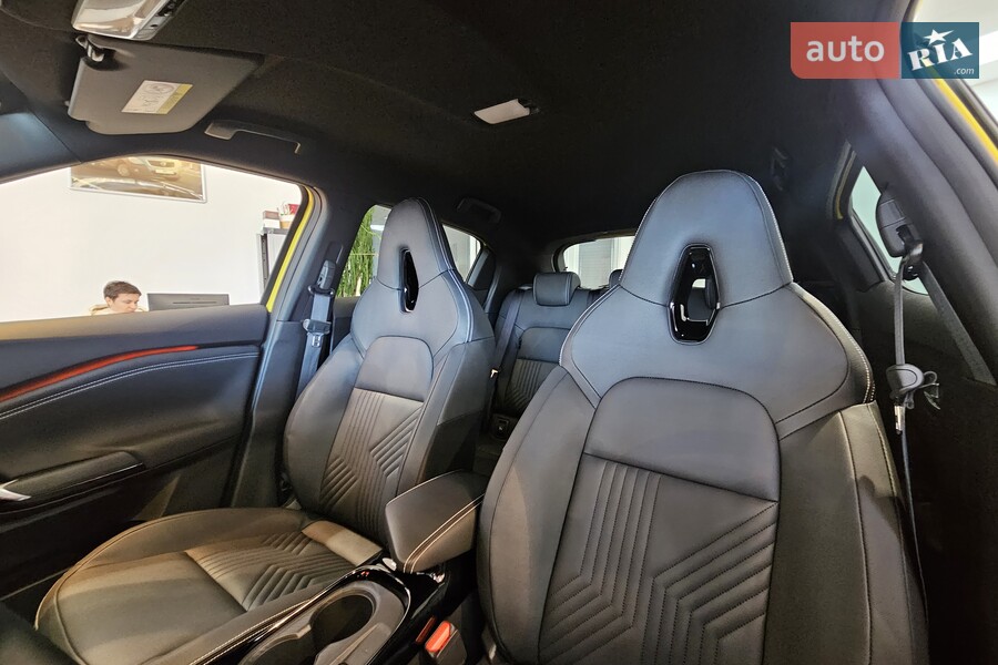 Nissan Juke - фото 11