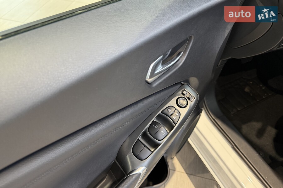 Nissan Juke - фото 18