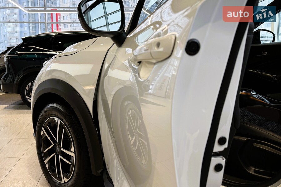 Nissan Juke - фото 11