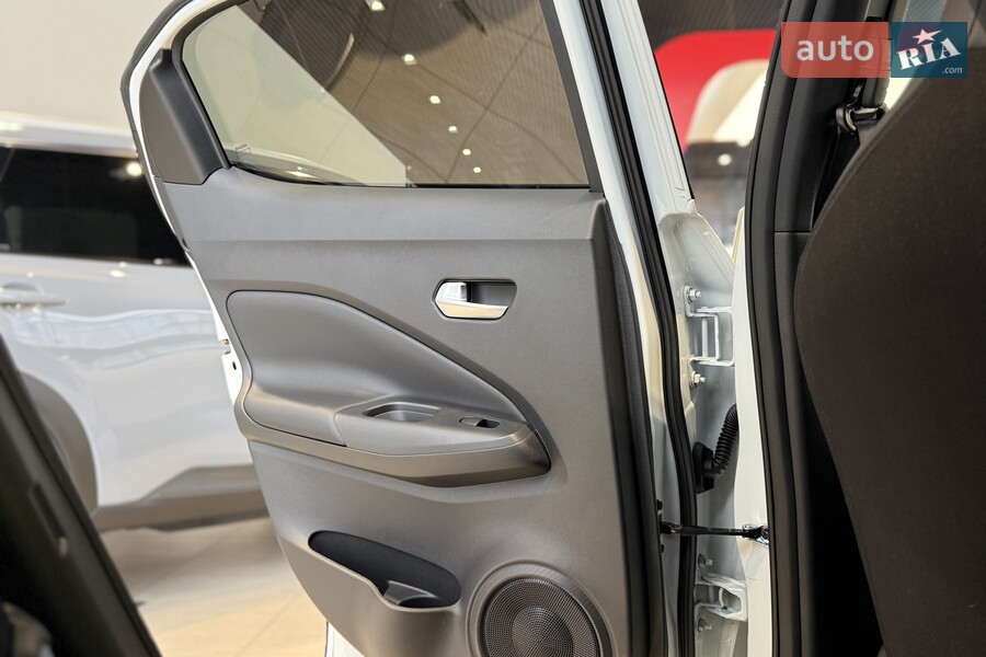 Nissan Juke - фото 24