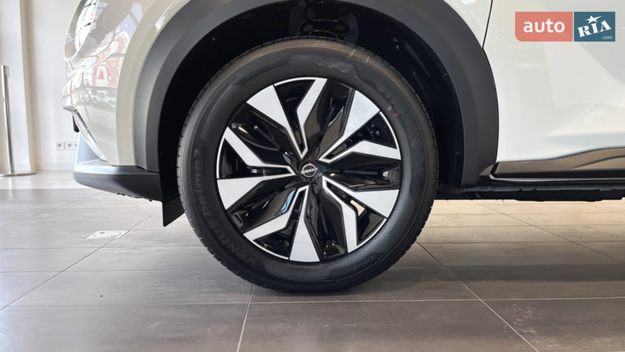 Nissan-10
