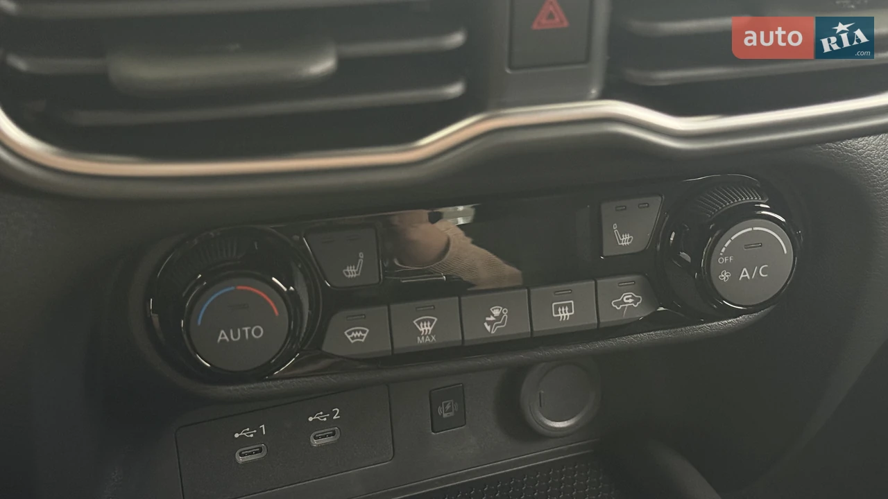 Nissan-13