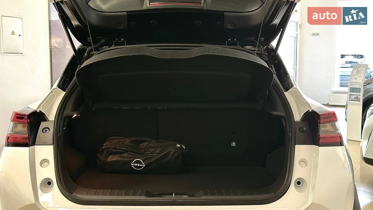 Nissan-8