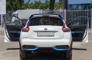 Nissan Juke Tekna Blue